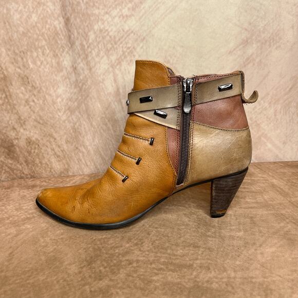 Elite by Corky Antelope Patchwork Leather Heeled Ankle Booties Tan Boho Western - Picture 3 of 12